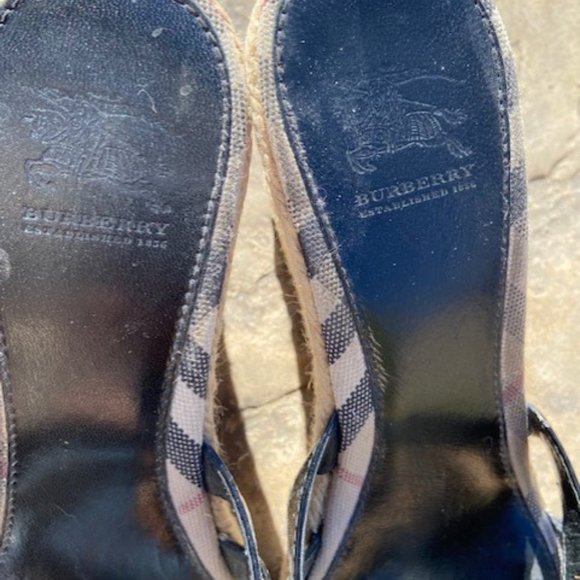 Burberry Patent leather & jute trim espadrilles - Picture 6 of 6